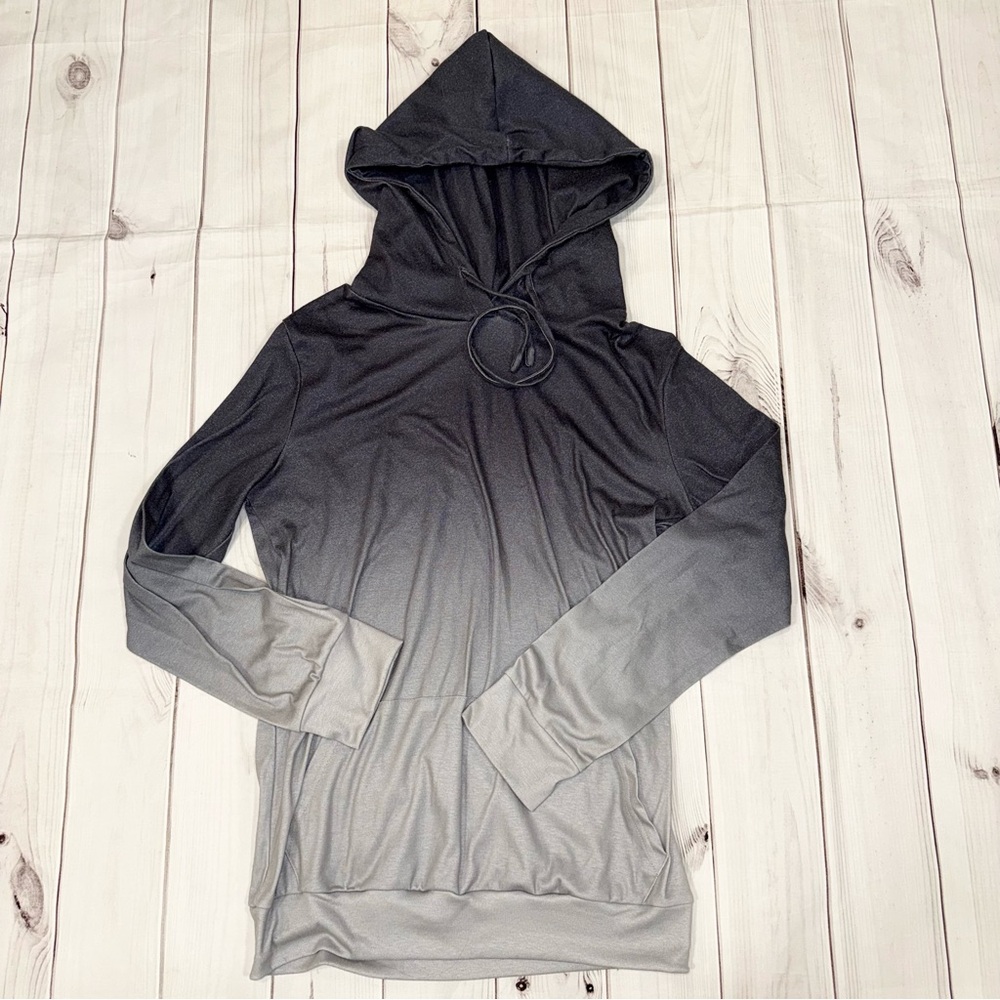 Ombre Hoodie - Women's Size Medium